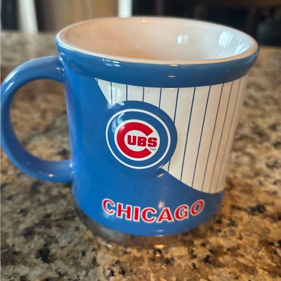 2007 MLB Chicago Cubs Coffee Mug - Picture 3 of 4